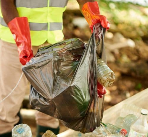 Le të pastrojmë mbeturinat